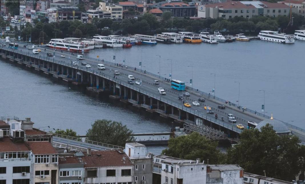 Tamamen tahtadan yapılan İstanbul’daki köprünün hikayesini biliyor musunuz? 11